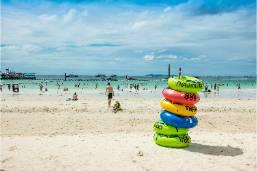 Hotels With Swim Up Bars Thailand