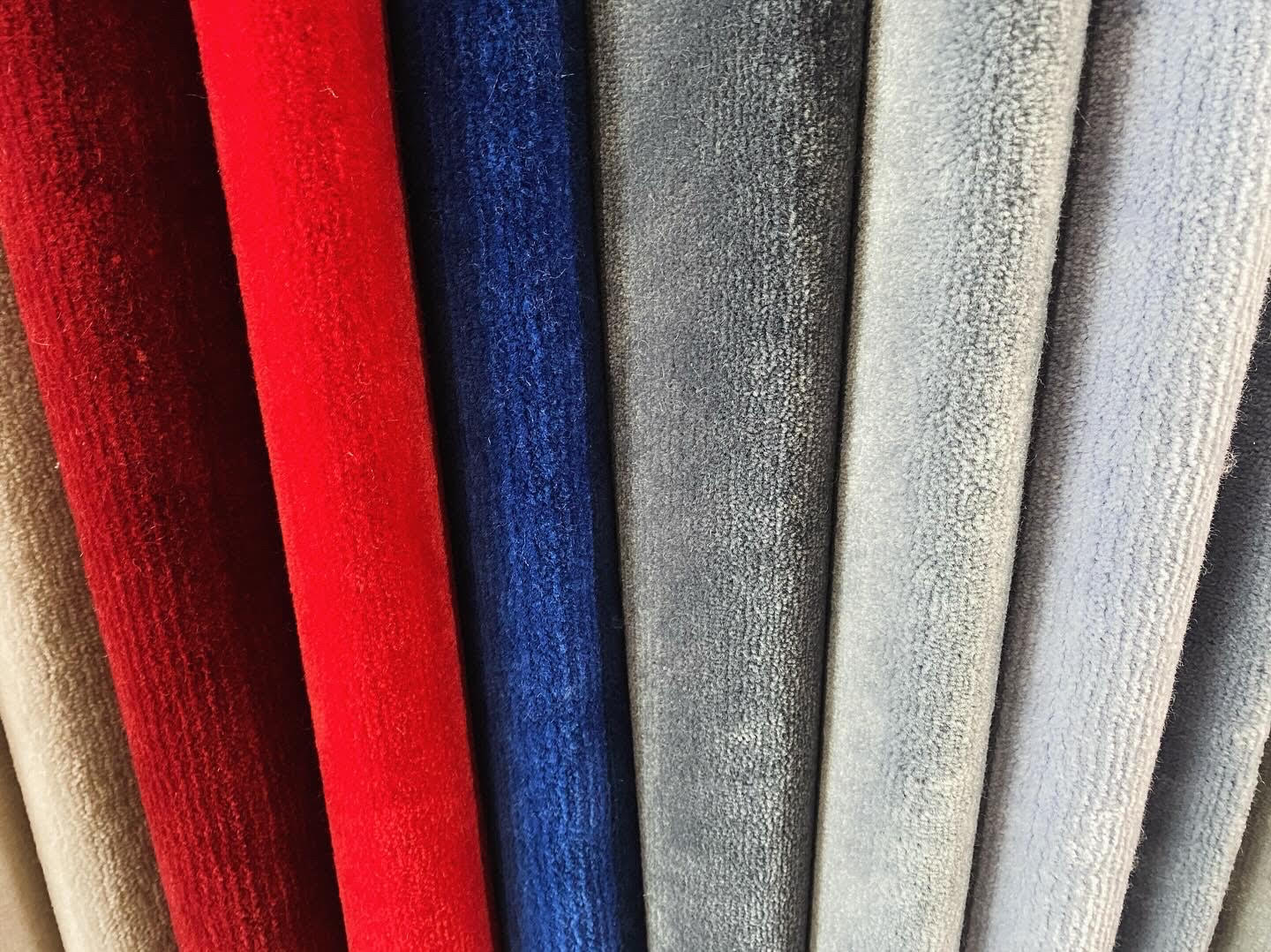 Wool Carpet – Velour Carpet – Luxury – Red