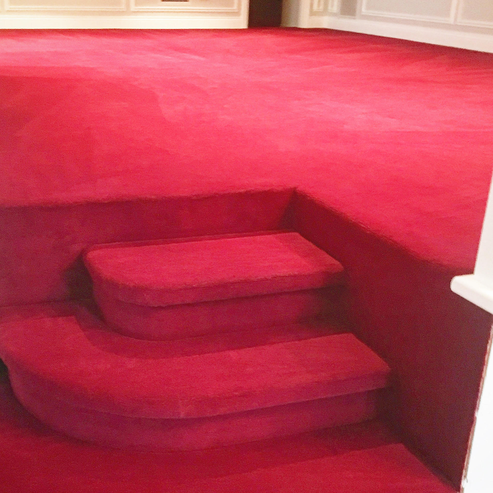 Staircase Carpet – Wool Carpet – Red