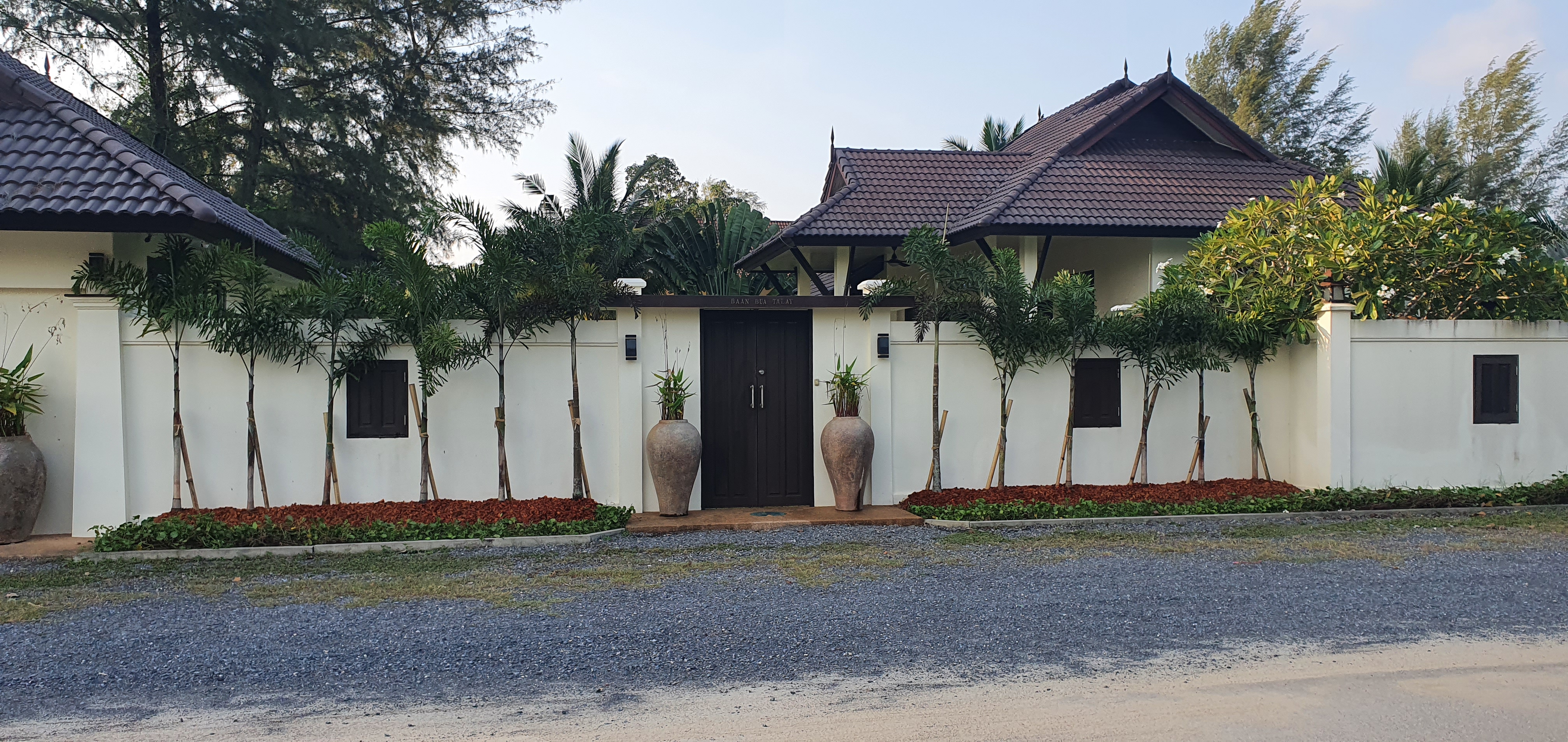 Owner-supplied Thai Life Beach House property archive photograph dated 15 April 2022 at 17:20. It is retained as historical property evidence; buyers should use newer imagery or an inspection for current-condition decisions.