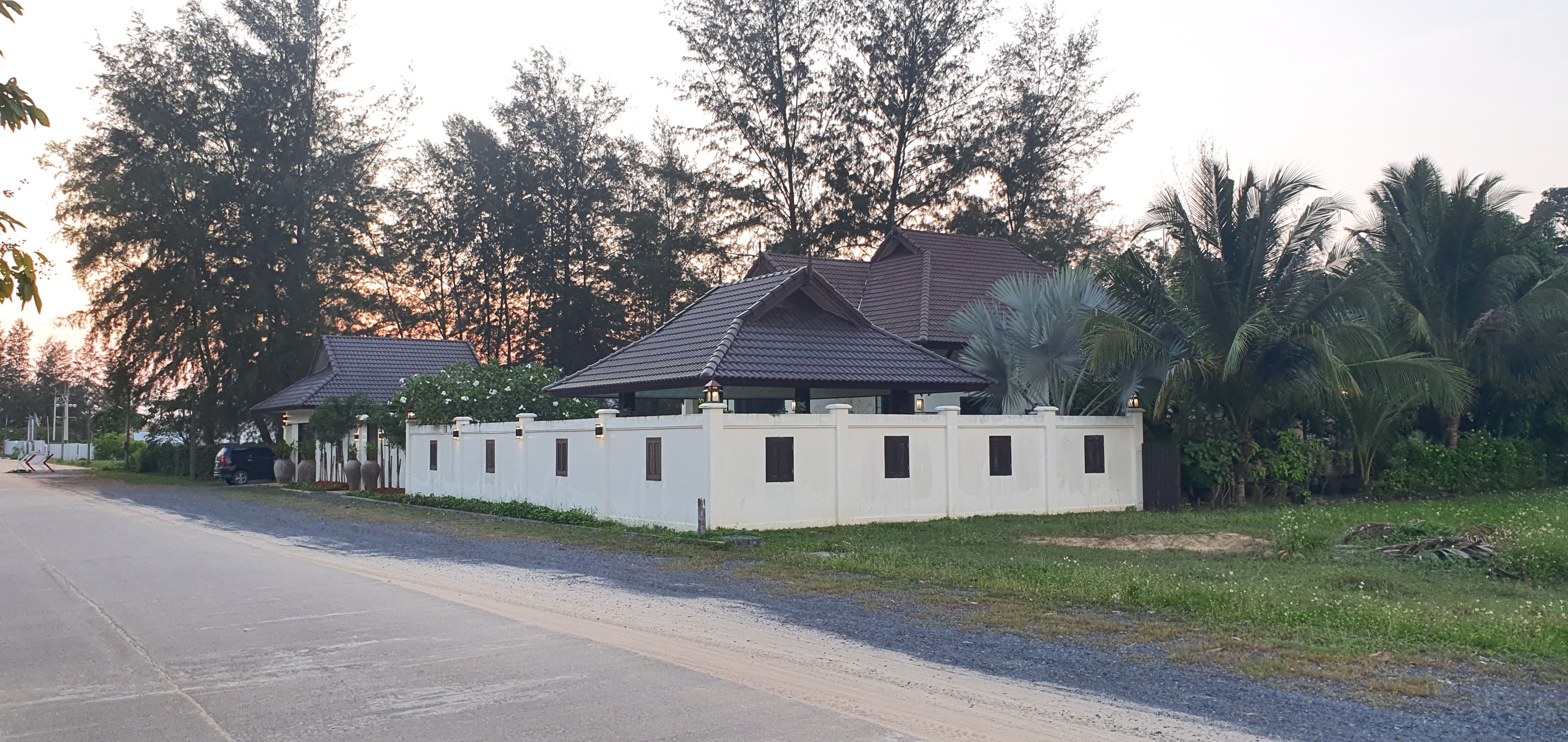 Owner-supplied Thai Life Beach House property archive photograph dated 16 April 2022 at 18:28. It is retained as historical property evidence; buyers should use newer imagery or an inspection for current-condition decisions.