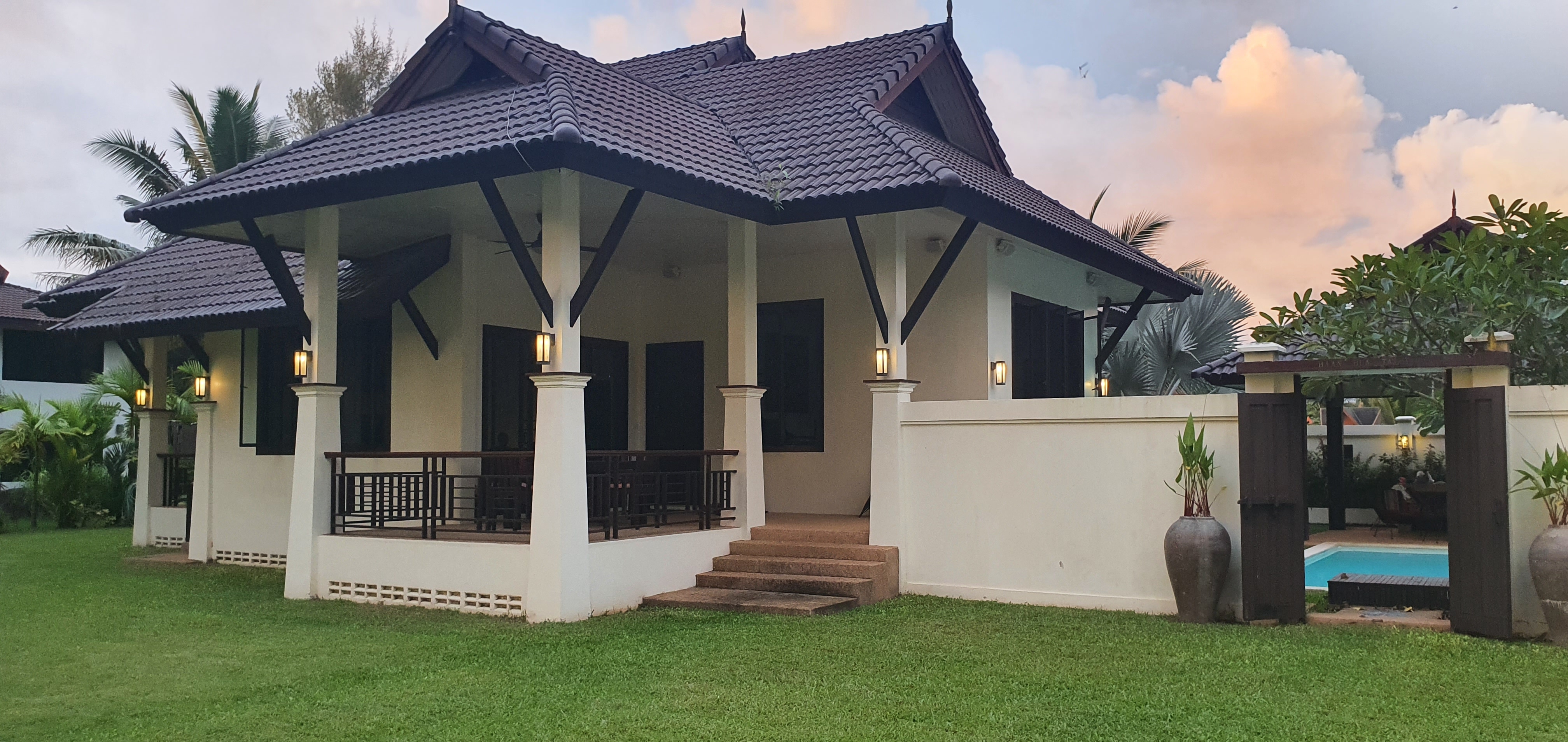 Owner-supplied Thai Life Beach House property archive photograph dated 21 June 2022 at 18:41. It is retained as historical property evidence; buyers should use newer imagery or an inspection for current-condition decisions.