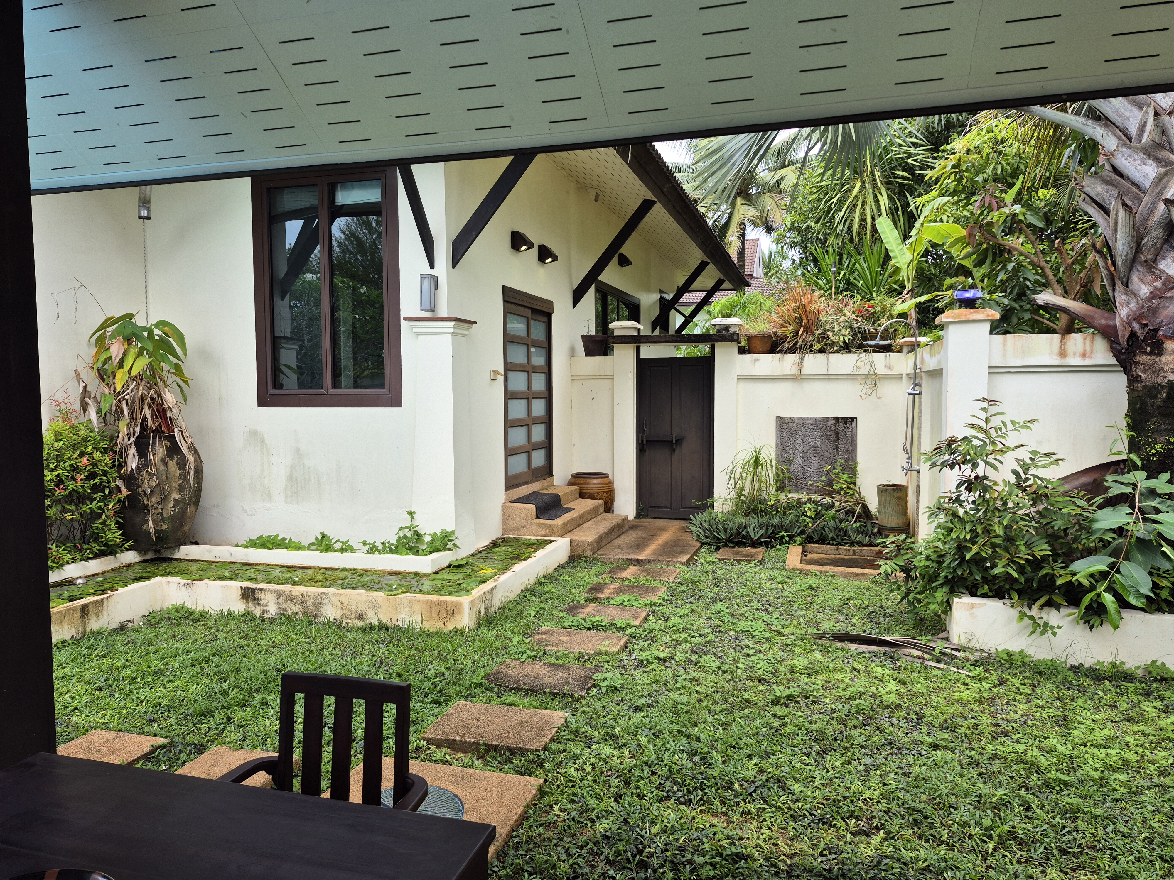 Thai Life Beach House Garden Exterior — October 2025