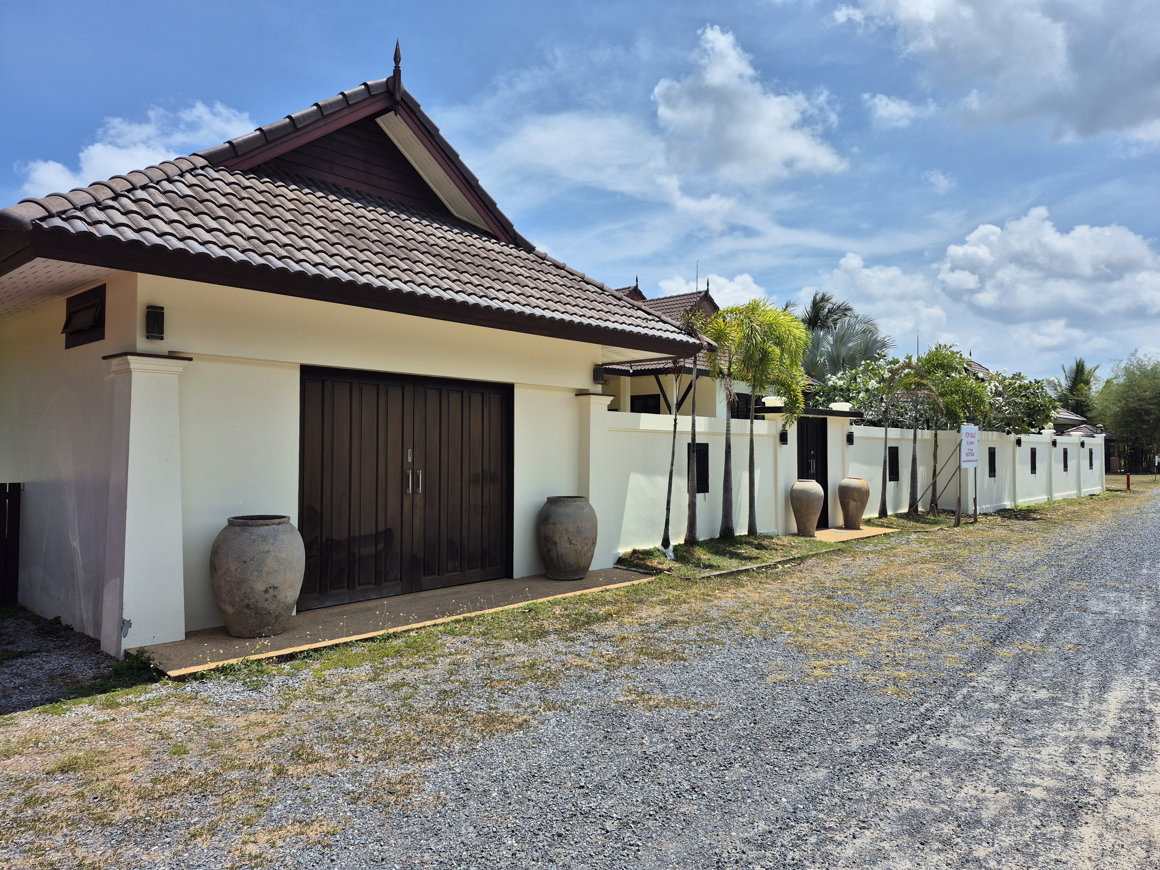 Thai Life Beach House Exterior — April 2026