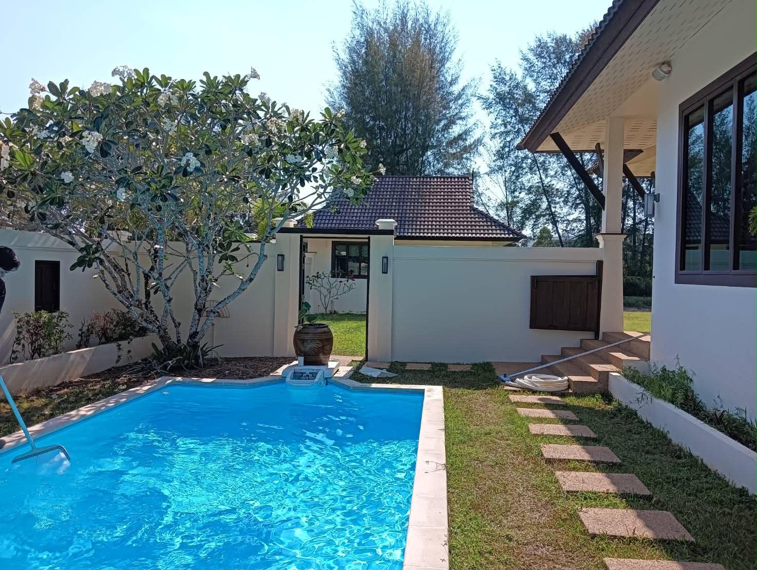 Thai Life Beach House Pool View