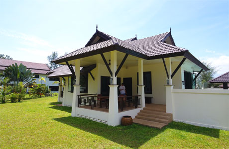 Modern Detached Home With Porch - ThaiLife Beach House Khao Lak