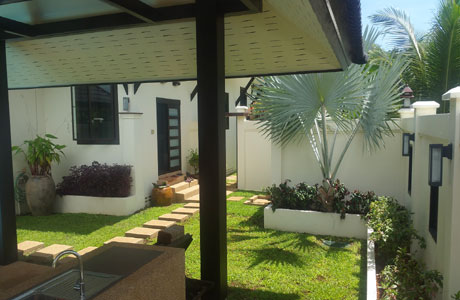Modern Home Small Garden Patio Outdoors - ThaiLife Beach House Khao Lak