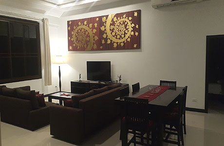 Modern Living Room Dining Area - ThaiLife Beach House Khao Lak