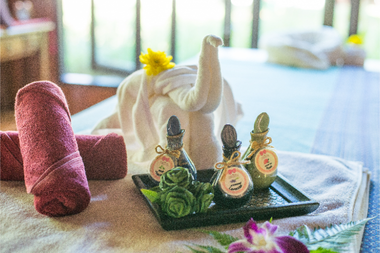 Spa Aromatherapy Oils Rolled Towels
