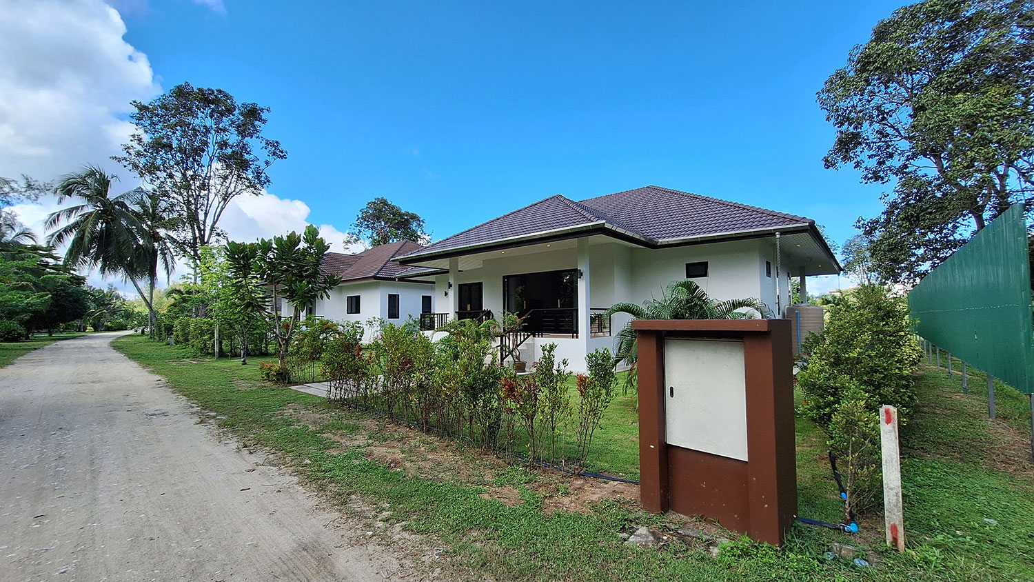 Official ThaiLife Residences project image showing modern single story house exterior view for the Bang Muang, Takua Pa development. Confirm whether the image is completed-property photography, a show unit or a design visualisation before using it as construction-status evidence.